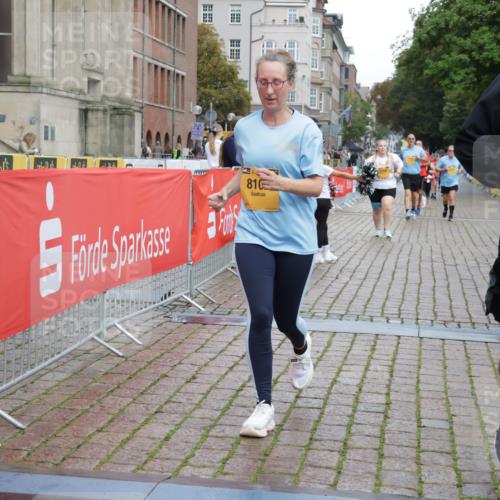 13.09.2026 - Kiel Lauf Yannick Fuchs http://msf.ph/oto/10464265 13.09.2026 09:56:33 Ziel 791, 1746, 1774, 5654, 5940, 8102, 10230, 12037, 50, 51, 1176, 1961, 2949, 3228, 3229, 4388, 6172, 6515, 6968, 8832, 9115, 10248, 10267, 10787, 11357, 11385, 11790, 11886, 12735, 12736, 12752, 2655, 4641, 4643, 5938, 7509, 7548, 10206, 12072, 1176, 1589, 2227, 5056, 8248, 8521, 9399, 10248, 10267, 11886, 12463 meine-sportfotos.de