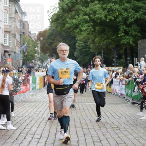 13.09.2026 - Kiel Lauf Yannick Fuchs http://msf.ph/oto/10464374 13.09.2026 09:56:56 Ziel 3684, 4641, 4643, 5938, 8599, 8824, 9692, 12580, 791, 1746, 1774, 2655, 5654, 5940, 6968, 7509, 7548, 8102, 10206, 10230, 12037, 12072, 130, 2486, 4097, 4568, 4631, 5468, 11042, 2949, 6968, 9115 meine-sportfotos.de