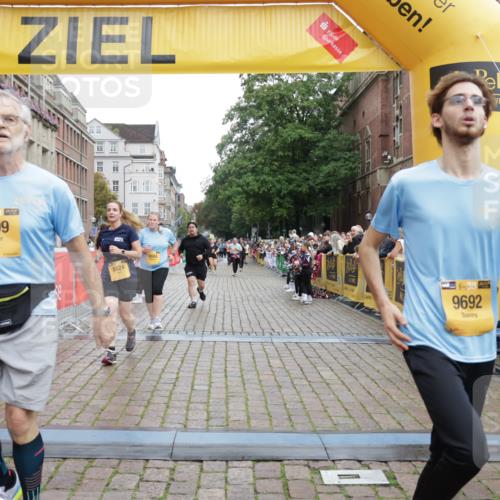 13.09.2026 - Kiel Lauf Yannick Fuchs http://msf.ph/oto/10464432 13.09.2026 09:57:01 Ziel 3684, 5468, 8599, 8824, 9692, 12580, 791, 1746, 1774, 2655, 4641, 4643, 5654, 5938, 5940, 7509, 7548, 8102, 10206, 10230, 12037, 12072, 130, 2486, 3114, 4097, 4568, 4631, 5776, 6243, 6932, 7786, 8103, 8113, 11042, 11095, 11245, 12507, 791, 2949, 5654, 5940, 6968, 8102, 9115, 12037 meine-sportfotos.de