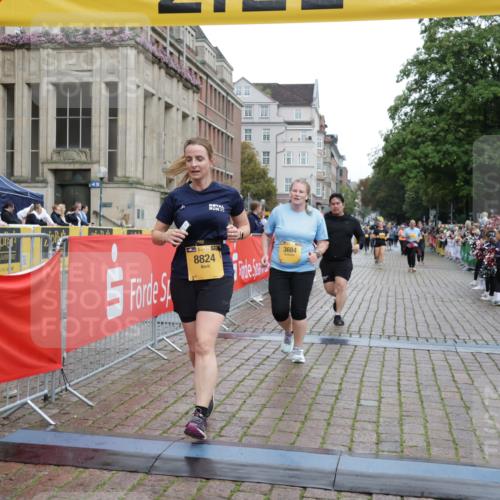 13.09.2026 - Kiel Lauf Yannick Fuchs http://msf.ph/oto/10464451 13.09.2026 09:57:02 Ziel 3684, 5468, 8599, 8824, 9692, 11042, 12580, 791, 1746, 1774, 2655, 4641, 4643, 5654, 5938, 7509, 7548, 8102, 10206, 10230, 12072, 130, 2486, 3114, 4097, 4568, 4631, 5776, 6243, 6932, 7786, 8103, 8113, 11095, 11245, 12507, 791, 2949, 5654, 5940, 6968, 8102, 9115, 12037 meine-sportfotos.de