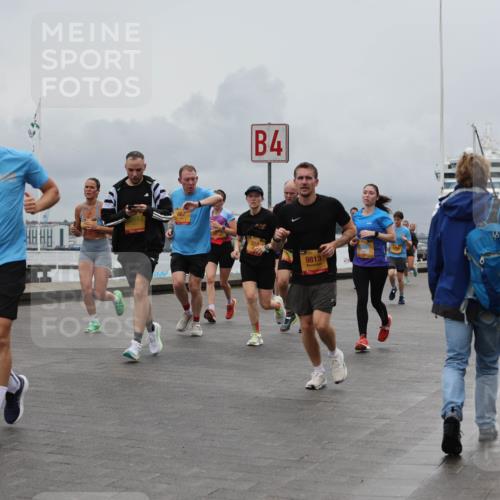 13.09.2026 - Kiel Lauf Andreas Tolksdorf http://msf.ph/oto/10464479 13.09.2026 12:04:55 Kiellinie 12360, 7645, 667, 4, 31, 9813, 58, 3 meine-sportfotos.de