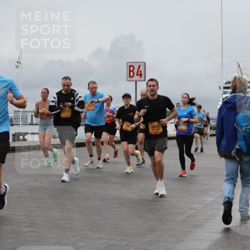 13.09.2026 - Kiel Lauf Andreas Tolksdorf http://msf.ph/oto/10464483 13.09.2026 12:04:55 Kiellinie 12360, 7645, 2612, 4, 9813, 3 meine-sportfotos.de