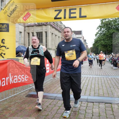 13.09.2026 - Kiel Lauf Yannick Fuchs http://msf.ph/oto/10464597 13.09.2026 09:57:15 Ziel 130, 2486, 3114, 4097, 4568, 4631, 5468, 5776, 6243, 6932, 7786, 8113, 11042, 11095, 11245, 12507, 3684, 4641, 4643, 5938, 7509, 7548, 8599, 8824, 9692, 10206, 12580, 1122, 3427, 4567, 6173, 6735, 7358, 7359, 8103, 11014, 1746, 1774, 2655, 10206, 12072 meine-sportfotos.de