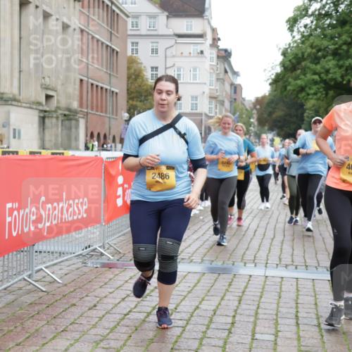 13.09.2026 - Kiel Lauf Yannick Fuchs http://msf.ph/oto/10464661 13.09.2026 09:57:19 Ziel 130, 1122, 2486, 3114, 4097, 4568, 4631, 5776, 6243, 6932, 7786, 8103, 8113, 11095, 11245, 12507, 3684, 4641, 4643, 5468, 5938, 7509, 7548, 8599, 8824, 9692, 11042, 12580, 818, 3427, 4567, 6173, 6735, 7358, 7359, 9998, 10943, 11014, 1746, 2655, 4641, 4643, 7509, 7548, 10206, 12072 meine-sportfotos.de