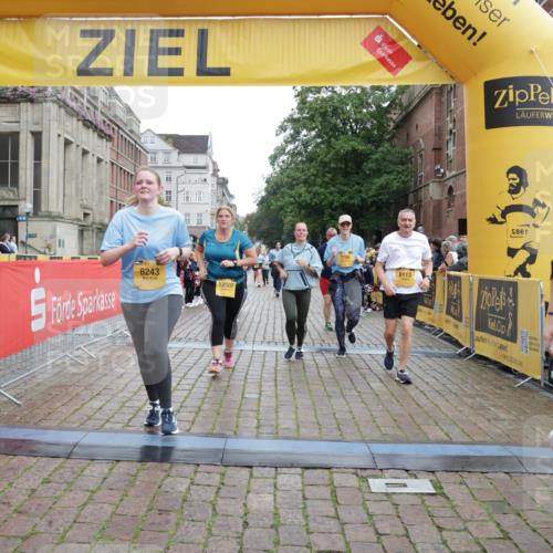 13.09.2026 - Kiel Lauf Yannick Fuchs http://msf.ph/oto/10464713 13.09.2026 09:57:22 Ziel 1122, 2486, 3114, 4097, 5776, 6173, 6243, 6932, 7786, 8103, 8113, 11014, 11095, 11245, 12507, 130, 3684, 4568, 4631, 4641, 4643, 5468, 5938, 8599, 8824, 9692, 11042, 12580, 818, 3427, 4567, 4808, 6735, 7358, 7359, 9998, 10943, 4641, 4643, 5938, 7509, 7548, 10206 meine-sportfotos.de