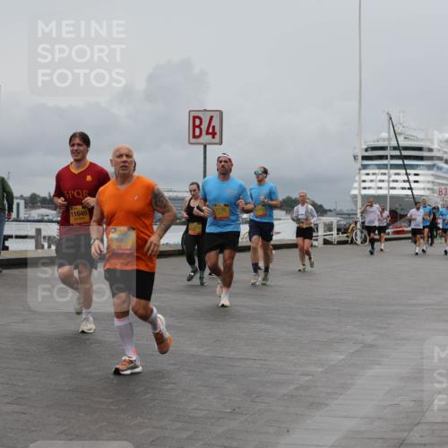 13.09.2026 - Kiel Lauf Andreas Tolksdorf http://msf.ph/oto/10464732 13.09.2026 12:05:06 Kiellinie 11646, 4, 7137, 3 meine-sportfotos.de