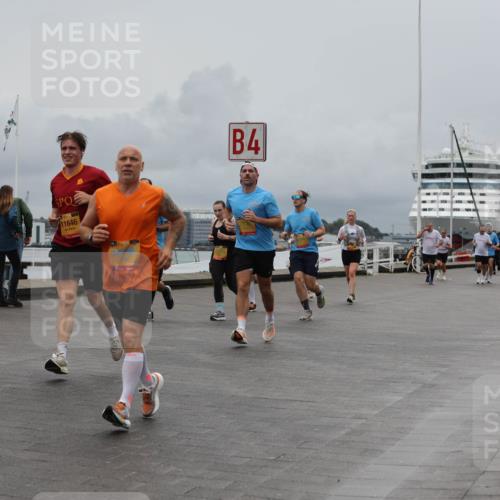 13.09.2026 - Kiel Lauf Andreas Tolksdorf http://msf.ph/oto/10464742 13.09.2026 12:05:06 Kiellinie 11646, 4, 3 meine-sportfotos.de
