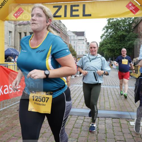 13.09.2026 - Kiel Lauf Yannick Fuchs http://msf.ph/oto/10464778 13.09.2026 09:57:24 Ziel 1122, 2486, 3114, 4097, 5776, 6173, 6243, 6932, 7786, 8103, 8113, 11014, 11095, 11245, 12507, 130, 3684, 4568, 4631, 5468, 5938, 8599, 8824, 9692, 11042, 12580, 818, 3317, 3427, 4567, 4808, 6735, 7358, 7359, 8853, 9998, 10943, 4641, 4643, 5938, 7509, 7548 meine-sportfotos.de
