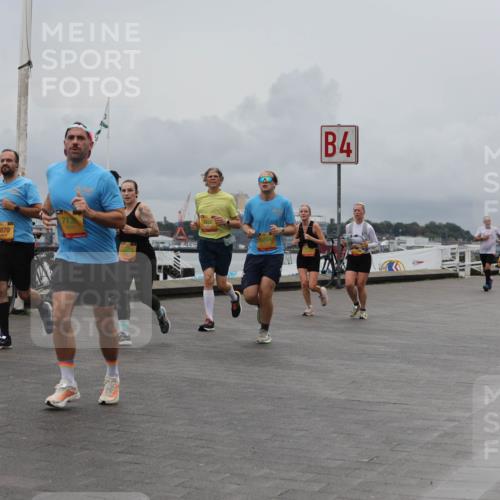 13.09.2026 - Kiel Lauf Andreas Tolksdorf http://msf.ph/oto/10464816 13.09.2026 12:05:08 Kiellinie 3070, 713, 4, 3 meine-sportfotos.de
