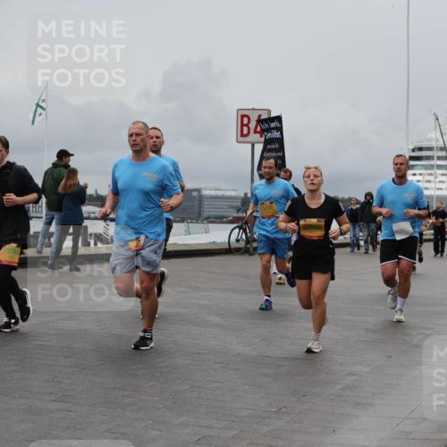 13.09.2026 - Kiel Lauf Andreas Tolksdorf http://msf.ph/oto/10464943 13.09.2026 12:05:34 Kiellinie 0296, 0863 meine-sportfotos.de