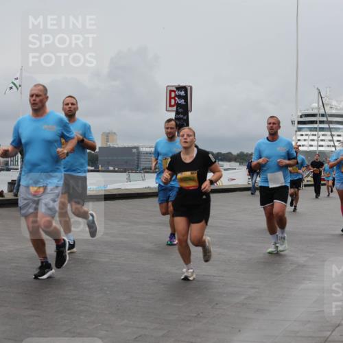 13.09.2026 - Kiel Lauf Andreas Tolksdorf http://msf.ph/oto/10464961 13.09.2026 12:05:34 Kiellinie 1029, 3 meine-sportfotos.de