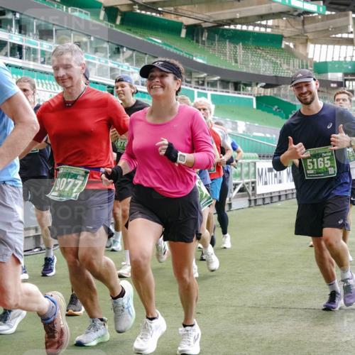 13.09.2026 - 21. swb-Marathon Bremen Michael Burmester http://msf.ph/oto/10465025 13.09.2026 13:13:06 Laufen im Stadion 118, 183, 270, 278, 349, 514, 576, 600, 631, 695, 702, 843, 933, 950, 1005, 1113, 1143, 1226, 1286, 1334, 1426, 1435, 1596, 1641, 1849, 1851, 1991, 2005, 2035, 2079, 2248, 2264, 2336, 2375, 2377, 2387, 2398, 2426, 2439, 2457, 2461, 2478, 2505, 2540, 2612, 2659, 2665, 2673, 2684, 2693, 2765, 2773, 2792, 2815, 2816, 2822, 2850, 2860, 2884, 2895, 2921, 2963, 2966, 2972, 2975, 3016, 3027, 3079, 3111, 3143, 3155, 3209, 3253, 3277, 3293, 3304, 3308, 3313, 3328, 3349, 3434 meine-sportfotos.de