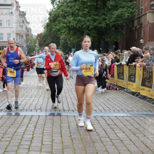 13.09.2026 - Kiel Lauf Yannick Fuchs http://msf.ph/oto/10465038 13.09.2026 09:57:42 Ziel 818, 1296, 2406, 3317, 3427, 4567, 4808, 6735, 7358, 7359, 8853, 9998, 10943, 130, 1122, 2486, 3114, 4097, 4567, 4568, 4631, 5776, 6173, 6243, 6735, 6932, 7786, 8103, 8113, 11014, 11042, 11095, 11245, 12507, 5688, 6253, 8352, 130, 4568, 4631, 5468, 11042, 12580 meine-sportfotos.de