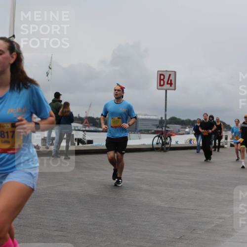 13.09.2026 - Kiel Lauf Andreas Tolksdorf http://msf.ph/oto/10465051 13.09.2026 12:05:39 Kiellinie 9817, 5832, 4 meine-sportfotos.de