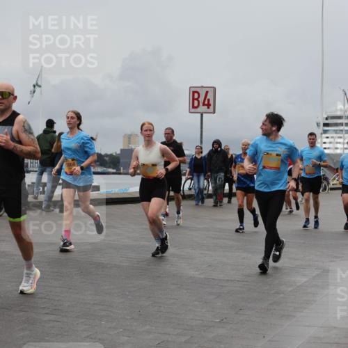 13.09.2026 - Kiel Lauf Andreas Tolksdorf http://msf.ph/oto/10465093 13.09.2026 12:05:45 Kiellinie 10004, 4, 3 meine-sportfotos.de