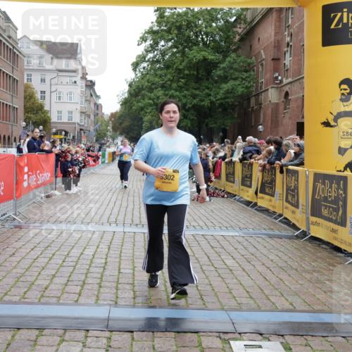 13.09.2026 - Kiel Lauf Yannick Fuchs http://msf.ph/oto/10465256 13.09.2026 09:58:16 Ziel 2014, 3279, 3302, 5524, 5738, 9087, 1296, 2406, 3317, 4808, 5688, 6253, 8352, 8853, 2103, 5872, 7415, 12561, 818, 3317, 4808, 8853, 9998, 10943 meine-sportfotos.de
