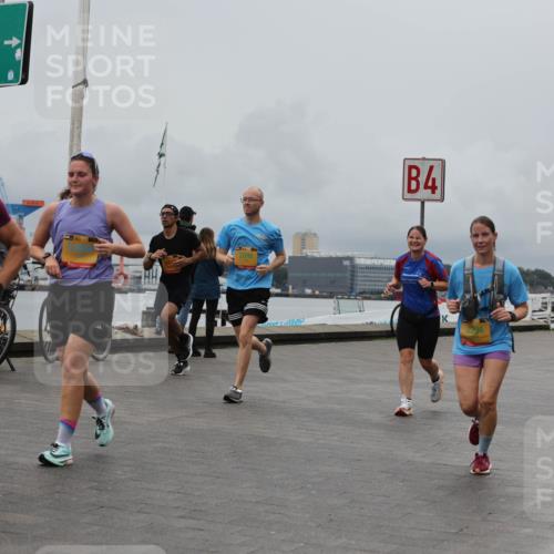 13.09.2026 - Kiel Lauf Andreas Tolksdorf http://msf.ph/oto/10465424 13.09.2026 12:06:25 Kiellinie 3610, 2099, 4 meine-sportfotos.de