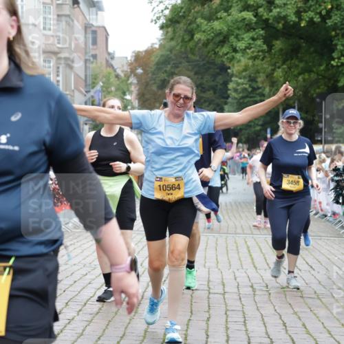 13.09.2026 - Kiel Lauf Yannick Fuchs http://msf.ph/oto/10465547 13.09.2026 09:58:51 Ziel 269, 3458, 6249, 7399, 10325, 10326, 10564, 2103, 5738, 5872, 7415, 9087, 11463, 12561, 3920, 6148, 6956, 10030, 2014, 3279, 3302, 5738 meine-sportfotos.de