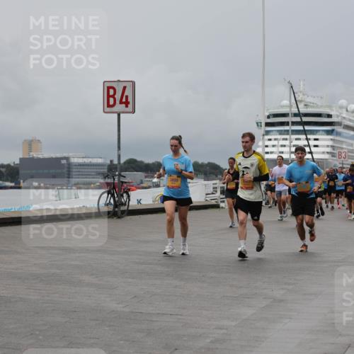 13.09.2026 - Kiel Lauf Andreas Tolksdorf http://msf.ph/oto/10465557 13.09.2026 12:06:34 Kiellinie 4, 3899, 3, 75 meine-sportfotos.de