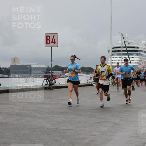 13.09.2026 - Kiel Lauf Andreas Tolksdorf http://msf.ph/oto/10465559 13.09.2026 12:06:34 Kiellinie 4, 3899, 3 meine-sportfotos.de