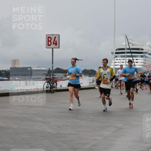 13.09.2026 - Kiel Lauf Andreas Tolksdorf http://msf.ph/oto/10465561 13.09.2026 12:06:34 Kiellinie 4, 3899, 5523, 3 meine-sportfotos.de