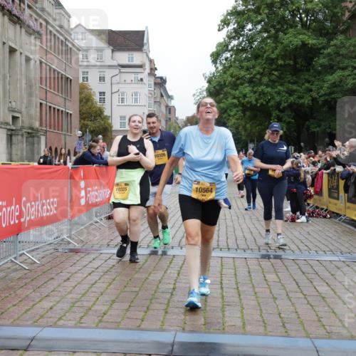 13.09.2026 - Kiel Lauf Yannick Fuchs http://msf.ph/oto/10465581 13.09.2026 09:58:54 Ziel 269, 3458, 6148, 6249, 6956, 7399, 10030, 10325, 10326, 10564, 2103, 5872, 7415, 9087, 11463, 12561, 3920, 5489, 3302, 5738, 9087 meine-sportfotos.de