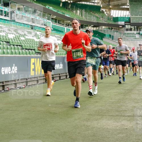 13.09.2026 - 21. swb-Marathon Bremen Michael Burmester http://msf.ph/oto/10465588 13.09.2026 12:56:36 Laufen im Stadion 205, 307, 411, 431, 465, 655, 769, 776, 854, 857, 876, 913, 926, 948, 1058, 1130, 1254, 1537, 1601, 1645, 1750, 1809, 1900, 1972, 2001, 2040, 2051, 2075, 2122, 2260, 2319, 2402, 2473, 2493, 2535, 2604, 2634, 2640, 2671, 2761, 2812, 2904, 2948, 3057, 3078, 3119, 3192, 3202, 3290, 3348, 3411, 3450, 3458, 3508, 3514, 3634, 3706, 3716, 3760, 3813, 3836, 3939, 4135, 4137, 4171, 4316, 4319, 4413, 4455, 4479, 4733, 5277, 5430, 5530, 6106, 2498, 3085 meine-sportfotos.de