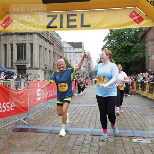 13.09.2026 - Kiel Lauf Yannick Fuchs http://msf.ph/oto/10465750 13.09.2026 09:59:03 Ziel 3920, 6148, 6956, 7399, 10030, 269, 2103, 3458, 5872, 6249, 7415, 10325, 10326, 10564, 11463, 225, 5489, 6306, 11828, 7415, 9087, 12561 meine-sportfotos.de