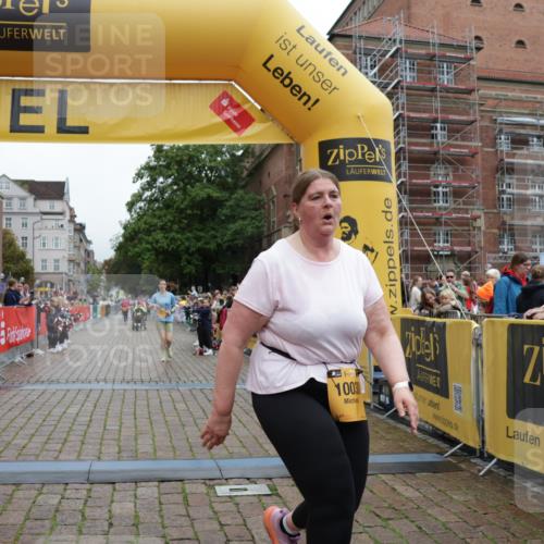 13.09.2026 - Kiel Lauf Yannick Fuchs http://msf.ph/oto/10465792 13.09.2026 09:59:06 Ziel 3920, 6148, 6956, 7399, 10030, 269, 2103, 3458, 5872, 6249, 7399, 7415, 10325, 10326, 10564, 11463, 225, 5489, 6306, 10357, 11828, 2103, 7415 meine-sportfotos.de