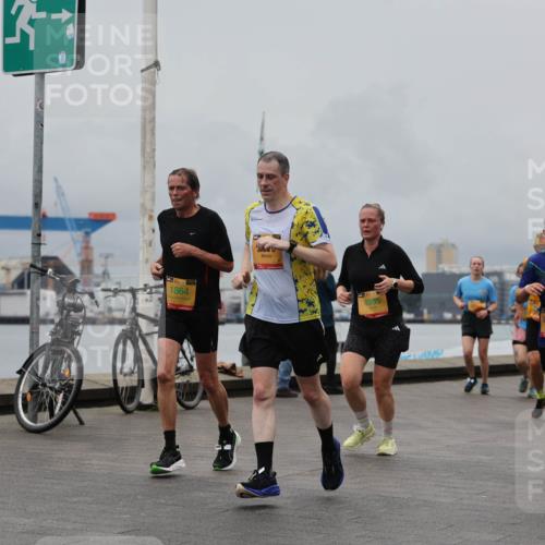 13.09.2026 - Kiel Lauf Andreas Tolksdorf http://msf.ph/oto/10465804 13.09.2026 12:06:45 Kiellinie 38, 1864, 4955, 4, 749, 10595 meine-sportfotos.de