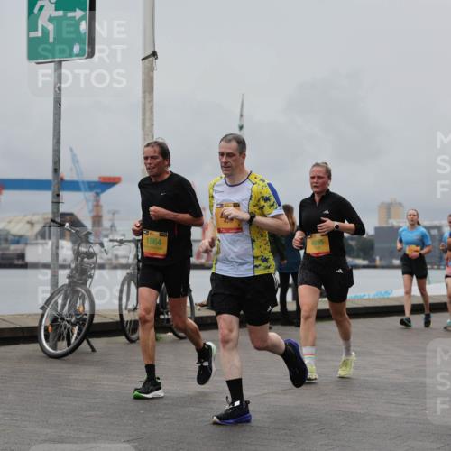 13.09.2026 - Kiel Lauf Andreas Tolksdorf http://msf.ph/oto/10465813 13.09.2026 12:06:45 Kiellinie 1864, 4955, 1059, 4, 749 meine-sportfotos.de
