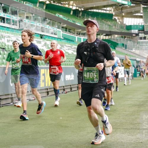 13.09.2026 - 21. swb-Marathon Bremen Michael Burmester http://msf.ph/oto/10465847 13.09.2026 12:56:41 Laufen im Stadion 205, 307, 411, 431, 465, 655, 769, 776, 854, 857, 876, 913, 926, 948, 1010, 1058, 1130, 1254, 1537, 1601, 1645, 1750, 1809, 1900, 1972, 2001, 2040, 2051, 2075, 2122, 2260, 2319, 2324, 2402, 2473, 2493, 2535, 2604, 2634, 2640, 2671, 2761, 2812, 2904, 2948, 3051, 3057, 3078, 3119, 3192, 3202, 3290, 3348, 3411, 3450, 3458, 3508, 3514, 3634, 3706, 3760, 3813, 3836, 3939, 4101, 4135, 4137, 4171, 4316, 4319, 4413, 4455, 4479, 4733, 5277, 5430, 5530, 6106, 2498, 3085 meine-sportfotos.de