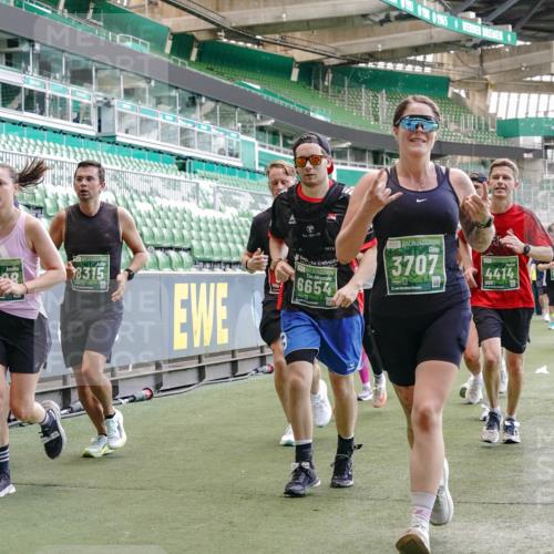 13.09.2026 - 21. swb-Marathon Bremen Michael Burmester http://msf.ph/oto/10465975 13.09.2026 13:13:19 Laufen im Stadion 118, 183, 270, 278, 349, 460, 514, 576, 600, 631, 695, 702, 933, 950, 1005, 1143, 1226, 1286, 1334, 1408, 1426, 1596, 1641, 1991, 2005, 2024, 2035, 2079, 2264, 2336, 2377, 2387, 2398, 2412, 2439, 2457, 2461, 2478, 2505, 2521, 2540, 2612, 2665, 2673, 2684, 2693, 2765, 2773, 2792, 2815, 2816, 2850, 2860, 2884, 2895, 2921, 2963, 2966, 2972, 2975, 3016, 3111, 3143, 3155, 3209, 3253, 3277, 3293, 3304, 3308, 3313, 3378, 3434, 3653, 3661 meine-sportfotos.de