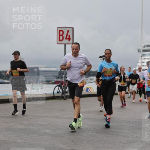 13.09.2026 - Kiel Lauf Andreas Tolksdorf http://msf.ph/oto/10466012 13.09.2026 12:06:52 Kiellinie 10880, 4, 40, 320, 10978 meine-sportfotos.de