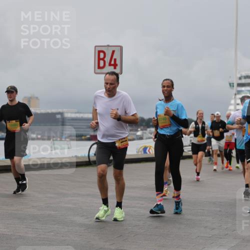 13.09.2026 - Kiel Lauf Andreas Tolksdorf http://msf.ph/oto/10466025 13.09.2026 12:06:52 Kiellinie 10880, 4, 7041, 4, 38, 8740, 10978 meine-sportfotos.de