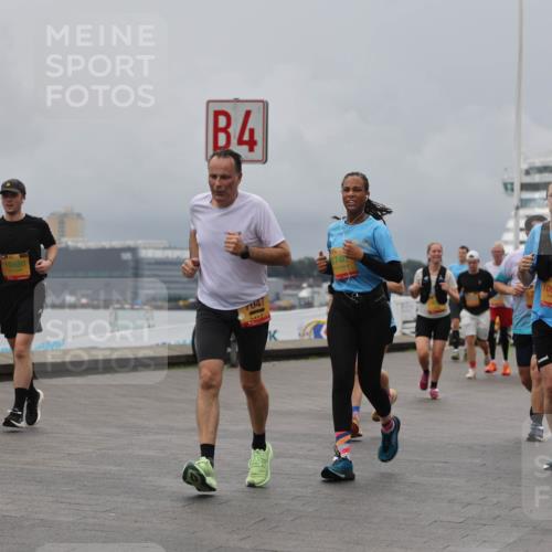 13.09.2026 - Kiel Lauf Andreas Tolksdorf http://msf.ph/oto/10466031 13.09.2026 12:06:52 Kiellinie 10880, 4, 7047, 8740, 10978 meine-sportfotos.de