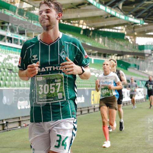 13.09.2026 - 21. swb-Marathon Bremen Michael Burmester http://msf.ph/oto/10466071 13.09.2026 12:56:45 Laufen im Stadion 307, 411, 431, 465, 655, 769, 776, 854, 857, 876, 913, 926, 948, 1010, 1058, 1130, 1254, 1537, 1601, 1645, 1750, 1809, 1900, 1972, 2001, 2040, 2051, 2075, 2122, 2260, 2319, 2324, 2402, 2473, 2493, 2535, 2604, 2634, 2640, 2671, 2761, 2812, 2904, 2948, 3051, 3057, 3078, 3119, 3192, 3202, 3290, 3348, 3411, 3450, 3458, 3508, 3514, 3634, 3690, 3706, 3760, 3813, 3866, 3939, 4101, 4135, 4137, 4171, 4316, 4319, 4413, 4455, 4479, 4733, 5277, 5430, 5530, 6106, 2498, 3085 meine-sportfotos.de