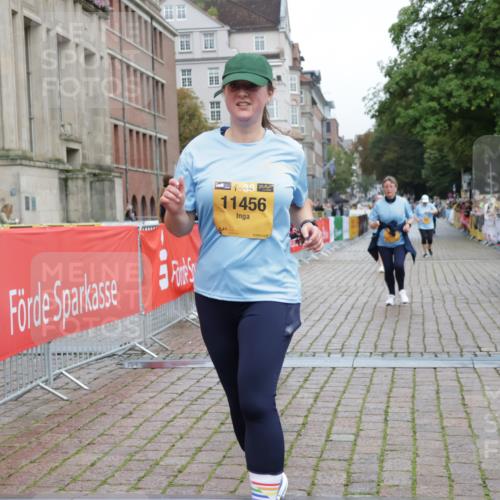 13.09.2026 - Kiel Lauf Yannick Fuchs http://msf.ph/oto/10466099 13.09.2026 09:59:51 Ziel 2252, 7339, 7512, 9332, 11456, 2967, 6306, 9332, 10357, 11828, 8828, 10473, 225, 5489, 11828 meine-sportfotos.de