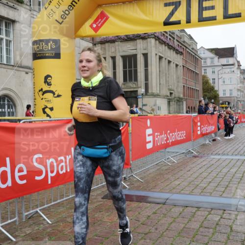 13.09.2026 - Kiel Lauf Yannick Fuchs http://msf.ph/oto/10466110 13.09.2026 09:59:54 Ziel 2252, 7339, 7512, 11456, 2967, 6306, 9332, 10357, 8828, 10473, 225, 5489, 6306, 11828 meine-sportfotos.de