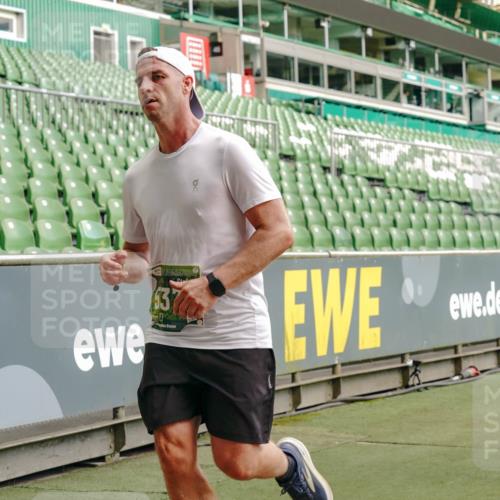 13.09.2026 - 21. swb-Marathon Bremen Michael Burmester http://msf.ph/oto/10466125 13.09.2026 12:56:46 Laufen im Stadion 307, 411, 431, 465, 655, 769, 776, 854, 857, 876, 913, 926, 948, 1010, 1058, 1130, 1254, 1537, 1601, 1645, 1750, 1809, 1900, 1972, 2001, 2040, 2051, 2075, 2122, 2260, 2319, 2324, 2402, 2473, 2493, 2535, 2604, 2634, 2640, 2671, 2761, 2812, 2904, 2948, 3051, 3057, 3078, 3119, 3192, 3202, 3290, 3348, 3411, 3450, 3458, 3508, 3514, 3634, 3690, 3760, 3813, 3866, 3939, 4101, 4135, 4137, 4171, 4316, 4319, 4413, 4455, 4479, 4733, 5277, 5430, 5530, 6106, 2498, 3085 meine-sportfotos.de