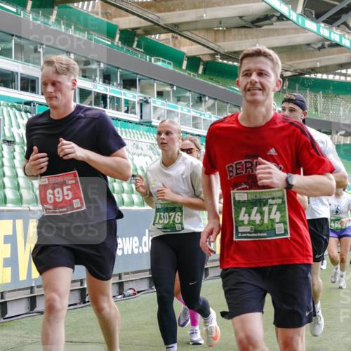 13.09.2026 - 21. swb-Marathon Bremen Michael Burmester http://msf.ph/oto/10466146 13.09.2026 13:13:21 Laufen im Stadion 118, 183, 270, 278, 349, 460, 514, 576, 600, 631, 695, 702, 933, 950, 1005, 1143, 1226, 1286, 1334, 1392, 1408, 1426, 1573, 1596, 1641, 1991, 2005, 2024, 2035, 2079, 2264, 2336, 2377, 2387, 2398, 2412, 2439, 2457, 2461, 2478, 2505, 2521, 2540, 2612, 2665, 2673, 2684, 2693, 2765, 2773, 2792, 2815, 2816, 2850, 2860, 2884, 2895, 2921, 2963, 2966, 2972, 2975, 3016, 3111, 3143, 3155, 3209, 3253, 3277, 3293, 3304, 3308, 3313, 3378, 3434, 3653, 3661 meine-sportfotos.de