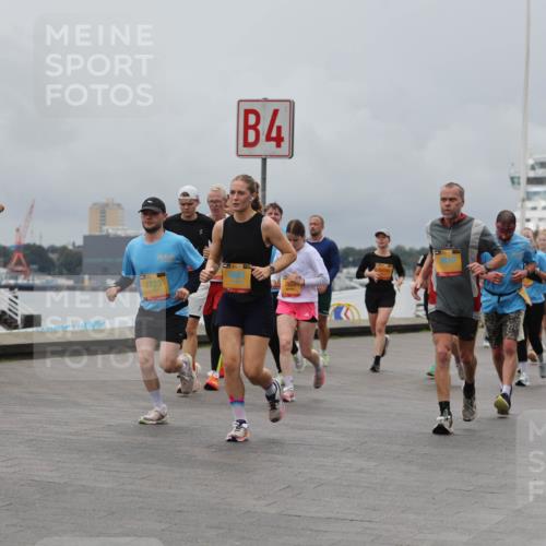 13.09.2026 - Kiel Lauf Andreas Tolksdorf http://msf.ph/oto/10466149 13.09.2026 12:06:58 Kiellinie 72, 2723, 4, 3 meine-sportfotos.de
