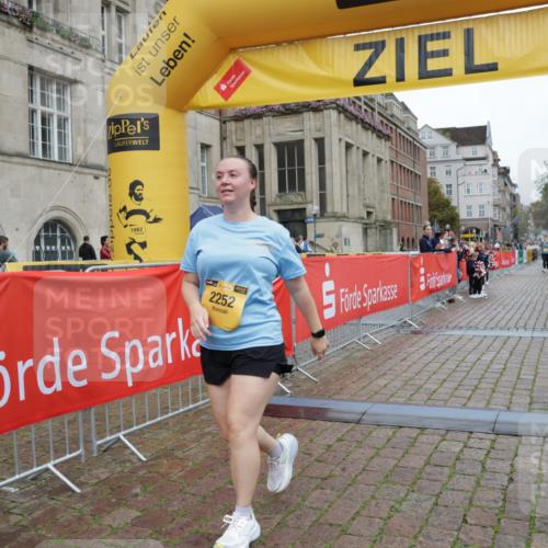 13.09.2026 - Kiel Lauf Yannick Fuchs http://msf.ph/oto/10466151 13.09.2026 10:00:01 Ziel 2252, 7512, 8828, 2967, 7339, 7512, 9332, 11456, 2087, 3531, 10473, 2967, 6306, 10357 meine-sportfotos.de