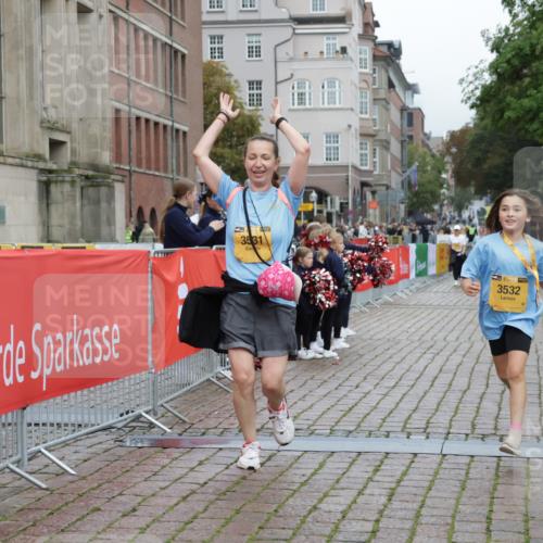 13.09.2026 - Kiel Lauf Yannick Fuchs http://msf.ph/oto/10466237 13.09.2026 10:00:24 Ziel 2087, 3531, 2252, 7512, 8828, 10473, 1396, 1566, 6137, 6430, 10169, 7339, 7512, 11456 meine-sportfotos.de