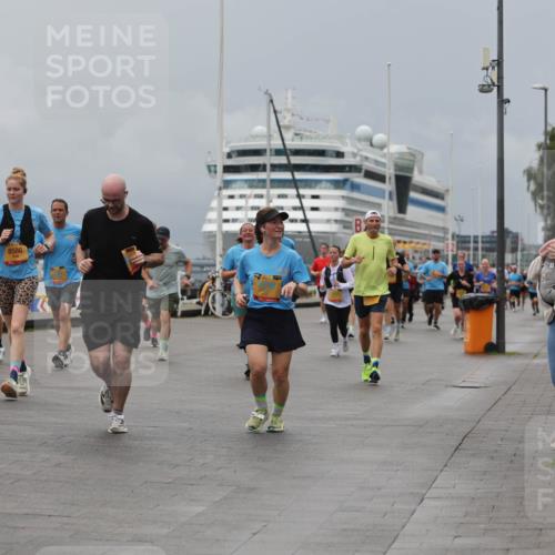 13.09.2026 - Kiel Lauf Andreas Tolksdorf http://msf.ph/oto/10466292 13.09.2026 12:07:03 Kiellinie 5701, 4, 221, 8586, 3 meine-sportfotos.de