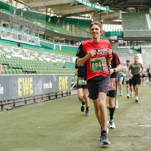 13.09.2026 - 21. swb-Marathon Bremen Michael Burmester http://msf.ph/oto/10466337 13.09.2026 12:56:52 Laufen im Stadion 307, 334, 411, 431, 465, 655, 769, 776, 854, 857, 876, 913, 926, 948, 1010, 1058, 1130, 1254, 1537, 1601, 1645, 1750, 1809, 1900, 1972, 2001, 2040, 2051, 2075, 2122, 2260, 2319, 2324, 2402, 2473, 2493, 2535, 2604, 2634, 2640, 2671, 2761, 2812, 2904, 2948, 3051, 3057, 3078, 3119, 3192, 3202, 3290, 3348, 3411, 3450, 3458, 3508, 3514, 3634, 3685, 3690, 3760, 3813, 3866, 3939, 4101, 4135, 4171, 4316, 4319, 4413, 4455, 4479, 4733, 5277, 5430, 5530, 6106, 2498, 3085 meine-sportfotos.de