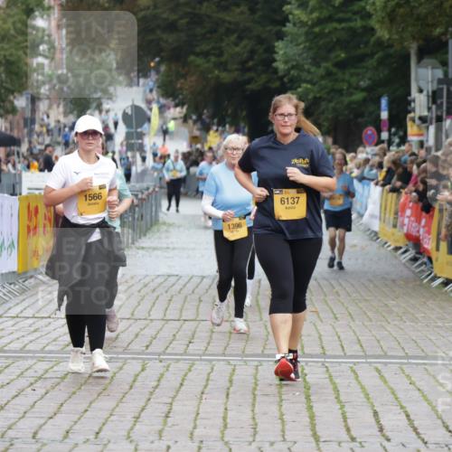 13.09.2026 - Kiel Lauf Yannick Fuchs http://msf.ph/oto/10466350 13.09.2026 10:00:32 Ziel 1566, 6137, 2087, 3531, 8828, 10473, 1396, 4868, 4874, 6430, 10169, 2252, 7512, 8828 meine-sportfotos.de