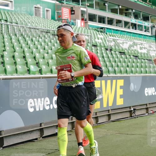 13.09.2026 - 21. swb-Marathon Bremen Michael Burmester http://msf.ph/oto/10466413 13.09.2026 12:56:53 Laufen im Stadion 307, 334, 411, 431, 465, 655, 769, 776, 854, 857, 876, 913, 926, 948, 1010, 1058, 1130, 1254, 1537, 1601, 1645, 1750, 1809, 1900, 1972, 2001, 2040, 2051, 2075, 2122, 2260, 2319, 2324, 2402, 2473, 2493, 2535, 2604, 2634, 2640, 2671, 2761, 2812, 2904, 2948, 3051, 3057, 3078, 3119, 3192, 3202, 3290, 3348, 3411, 3450, 3458, 3508, 3514, 3634, 3685, 3690, 3760, 3813, 3866, 3939, 4101, 4135, 4171, 4316, 4319, 4413, 4455, 4479, 4733, 5277, 5430, 5530, 2498, 3085 meine-sportfotos.de