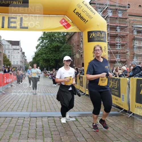 13.09.2026 - Kiel Lauf Yannick Fuchs http://msf.ph/oto/10466418 13.09.2026 10:00:42 Ziel 1396, 1566, 6137, 6430, 10169, 2087, 3531, 10473, 4868, 4874, 8828, 10473 meine-sportfotos.de