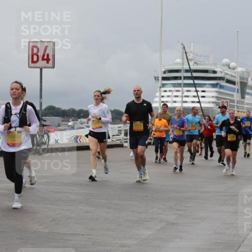 13.09.2026 - Kiel Lauf Andreas Tolksdorf http://msf.ph/oto/10466449 13.09.2026 12:07:11 Kiellinie 10429, 4, 3472 meine-sportfotos.de